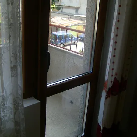 Sotirovi Guest Rooms *