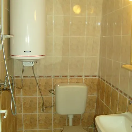 Sotirovi Guest Rooms Guest house *