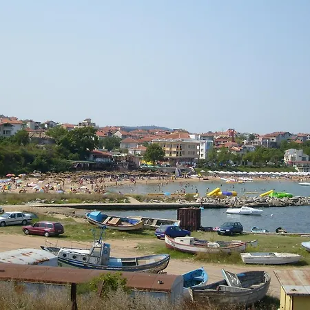Sotirovi Guest Rooms * Chernomorets