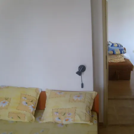 Sotirovi Guest Rooms *